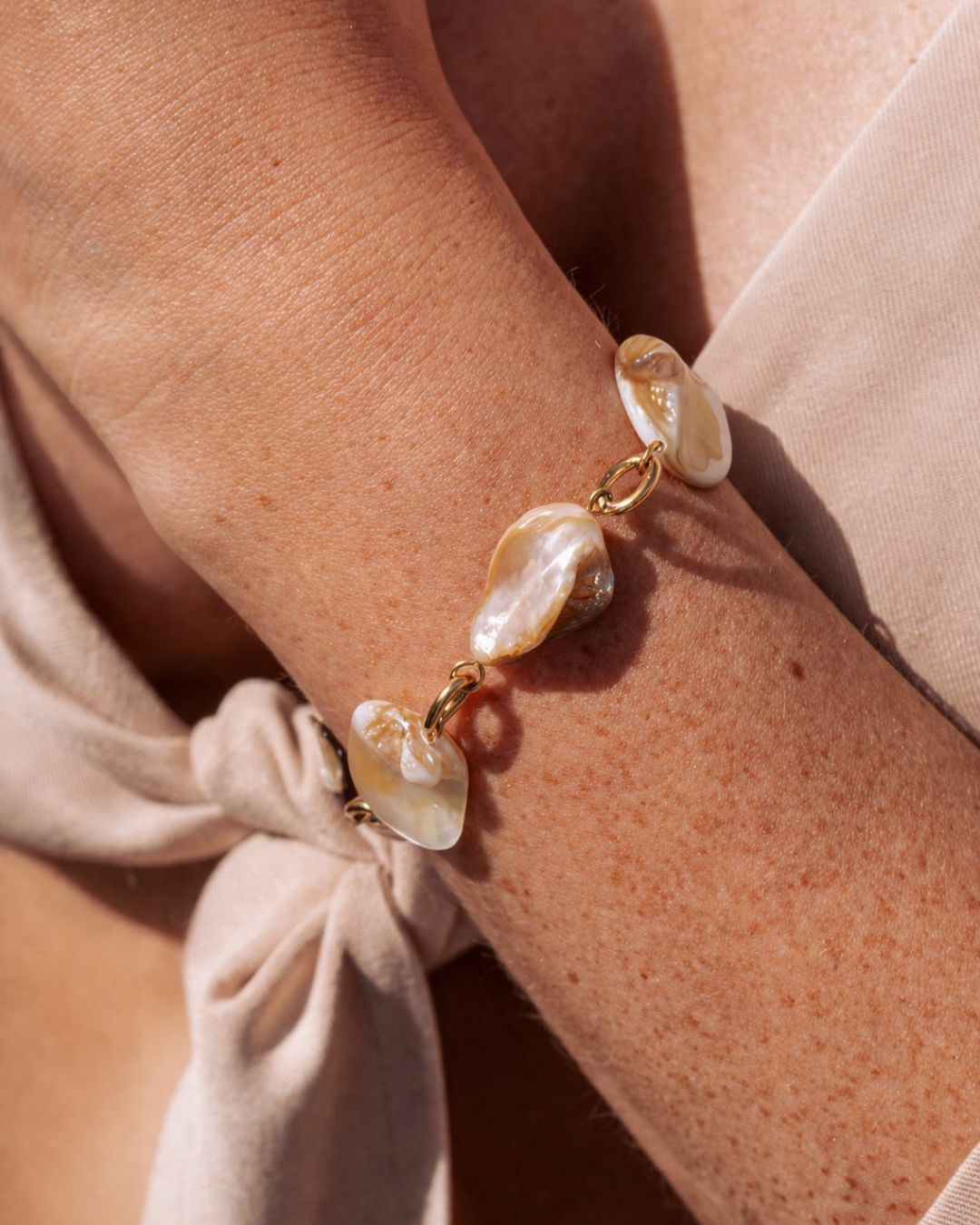 Aurelia bracelet